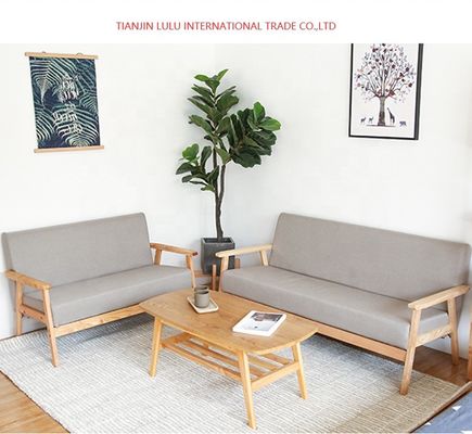 Sofá de madera para sala de estar estilo seccional y aceptación OEM incluido en el diseño