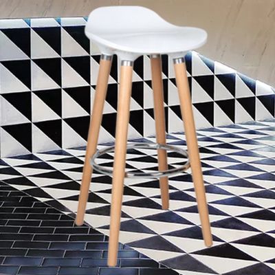 Muebles de bar Piernas de madera sólida ABS silla de bar de plástico para muebles modernos de taburetes altos