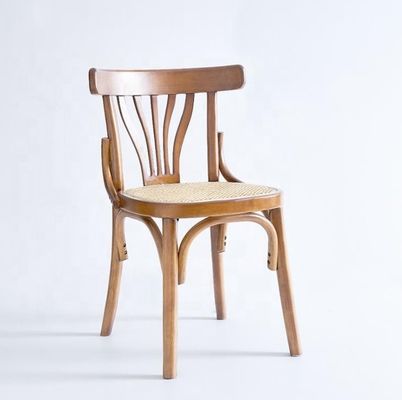 Silla de comedor de madera maciza apilada de diseño nórdico