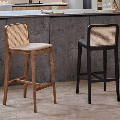 Silla de esponja de PU/tejido, taburete de bar tapicado nórdico, silla de madera, silla de rotín para bar moderno