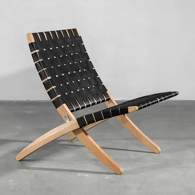 Silla de comedor de madera al aire libre con diseño plegable y construcción de madera sólida