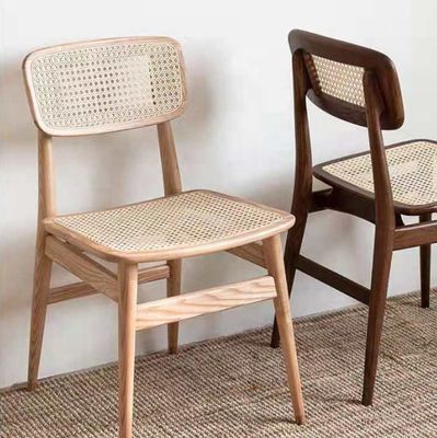 Diseño moderno estilo nórdico silla de asiento de madera maciza de ratán Servicio OEM