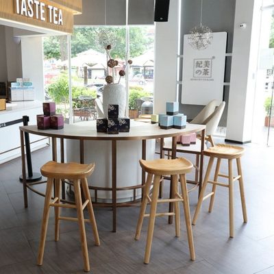 Silla de bar moderna Restaurante Comedor Cocina Hotel Nórdico Muebles de madera sólida Color personalizable para un tipo específico