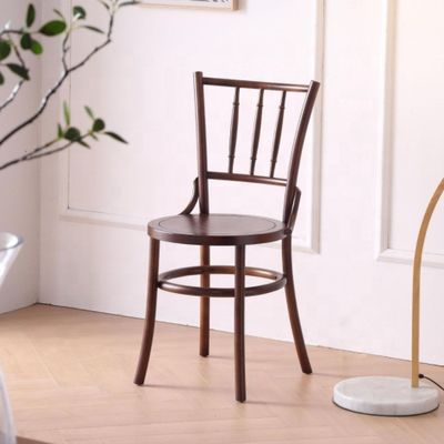 Silla de bar específica Silla de comedor de ratán Muebles de bar Silla de madera maciza para el comedor