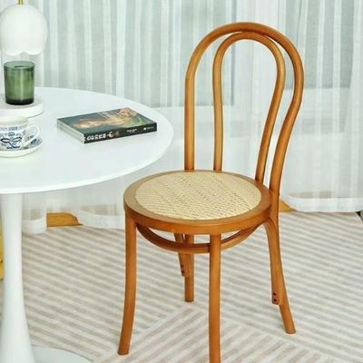 Cama de cama de madera sólida con respaldo retro curvado de ratán silla silla de comedor de color negro / blanco / nuez / nuez clara para muebles para el hogar