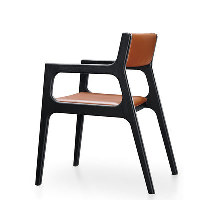 Aumente su experiencia gastronómica con nuestra silla de reposar de madera sólida de teca