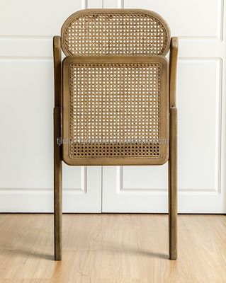 Fruniture de comedor Morden elegante silla de madera con asiento y respaldo de rotín duradero