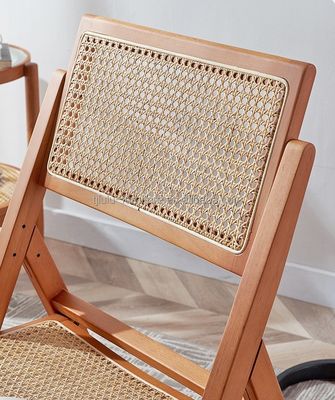 Embalaje de correo Cadeira de comedor plegable de madera maciza de ratán para decoración de restaurantes nórdicos