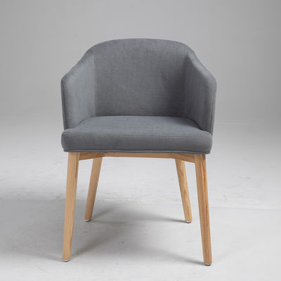 Casa de campo estilo cómodo ergonómico personalizado hecha de madera de roble danés silla de comedor de ceniza para la durabilidad y el estilo