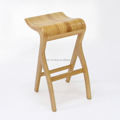 Diseños personalizados Sillón de bar de madera sólida Vintage W35*D43.5*66.5CM para salón alto Silla de comedor de madera
