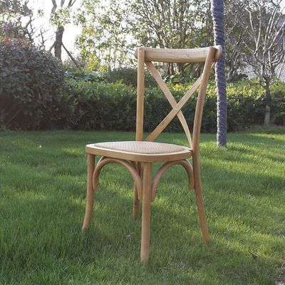 Facilitaciones de ocio Estilo silla de boda de madera maciza con espalda cruzada para ocio
