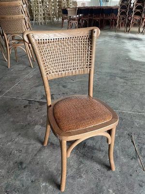 Muebles de hotel Cabaña de madera espalda de ratán silla de comedor para boda banquete recepción disposición de asientos
