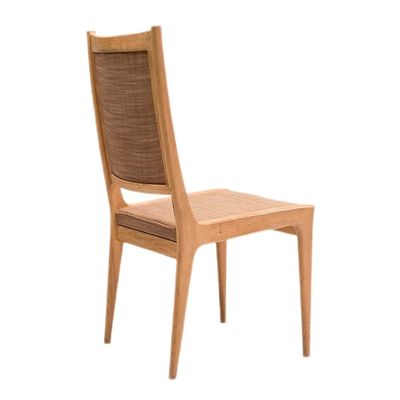 Muebles de comedor de madera maciza sillas de respaldo alto con tapicería de tela en diseño nórdico