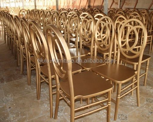 Sillas de boda de madera maciza sillas de banquete apilables para eventos de estilo nórdico y durabilidad