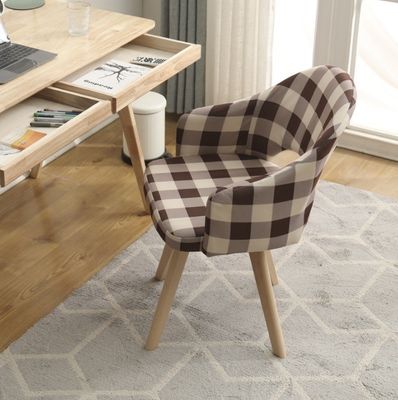 Sillones de comedor nórdico de estilo moderno con asientos de madera coloridos Respaldos y reposabrazos