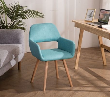 Piernas de madera maciza Muebles de comedor Nórdico Cama de comedor tapizada de colores para los requisitos del cliente