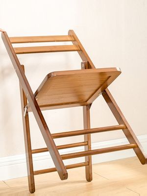 Silla de madera plegable de diseño nórdico para comer en restaurantes y ambientes hoteleros
