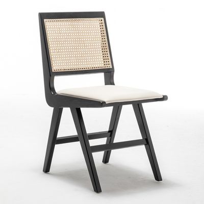 Silla de comedor de diseño moderno Muebles prácticos de ratán para el comedor de su hogar