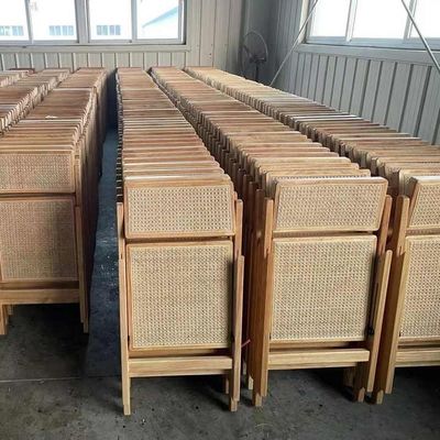 Muebles de comedor de madera sillas plegables duraderas para restaurantes y eventos