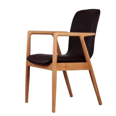Silla de comedor de hotel de lujo de madera maciza en diseño moderno de ocio para muebles de restaurante