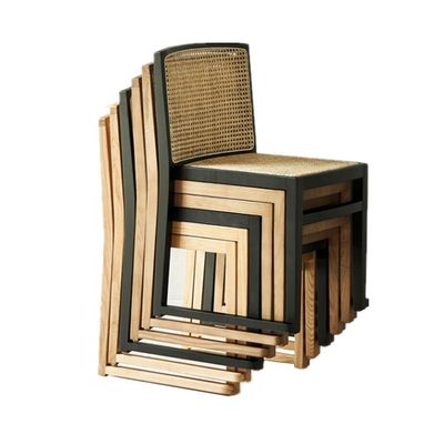 Silla de comedor de ratán apilada Silla sin brazos de madera personalizada para el comedor W49CM*D42.5CM*H80CM