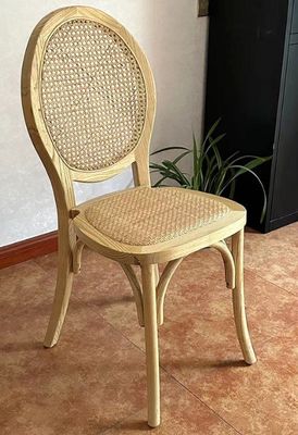 Muebles para el hogar en general Estilo antiguo francés Comedor de madera Ratan natural Boda de madera maciza silla apilada para banquete