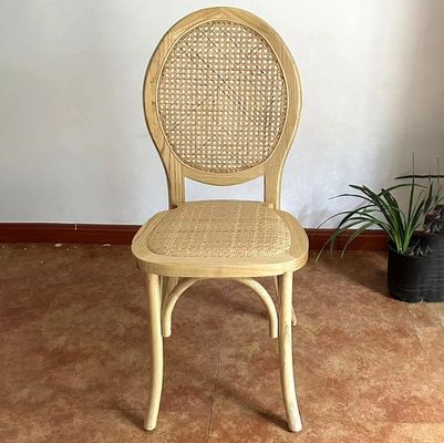 Muebles para el hogar en general Estilo antiguo francés Comedor de madera Ratan natural Boda de madera maciza silla apilada para banquete
