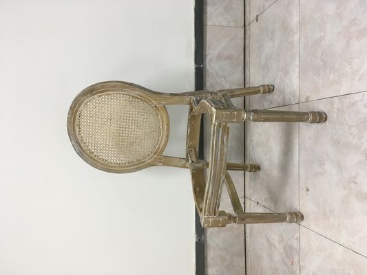 NO Silla de banquete de madera sólida plegada Louis para eventos Silla nórdica para bodas y eventos D54*W53*SH44.5*H76.5