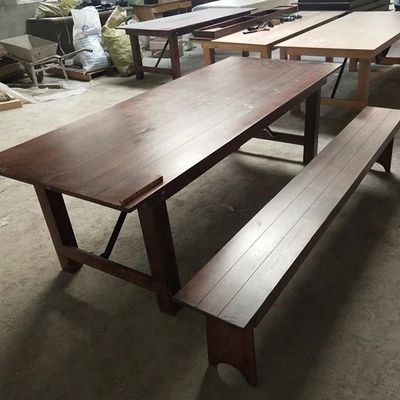 Banquete de Hoteles de venta al por mayor Casa plegable de madera sólida de pino Tabla y banco de granja de estilo clásico de lujo con embalaje de correo Y