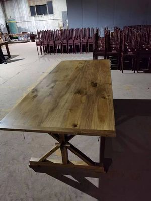 Banquete de Hoteles de venta al por mayor Casa plegable de madera sólida de pino Tabla y banco de granja de estilo clásico de lujo con embalaje de correo Y