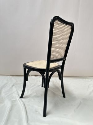 Silla de comedor moderna de madera con respaldo de ratán para asientos clásicos y cómodos