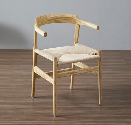 Silla de comedor de madera moderna con diseño Wishbone y asiento de cuerda antiguo