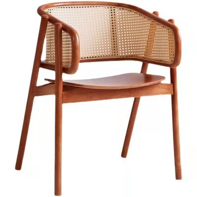 Silla de comedor de madera sólida de ratán plegada para el salón y el comedor