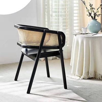 Silla de comedor de madera sólida de ratán plegada para el salón y el comedor