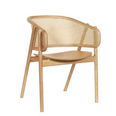 Diseño silla de comedor de madera de rattan silla de brazo de caña de rattan con límite de peso de 100 kg y embalaje de correo