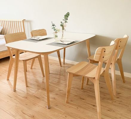 Silla de comedor de madera sólida para restaurante específico para jóvenes