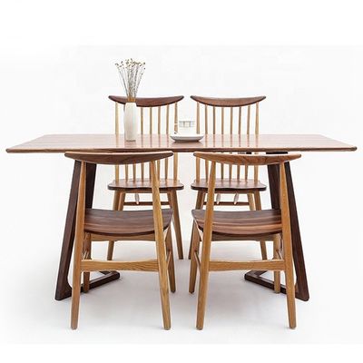 Silla de comedor de lujo de madera sólida para restaurante clásico