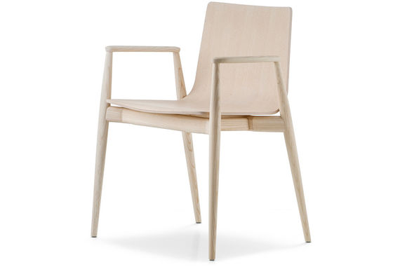 Nordic Light Luxury Silla de madera sólida Silla de comedor tapizada de cuero para hotel Cafetería y sala de estar Envasado de correo
