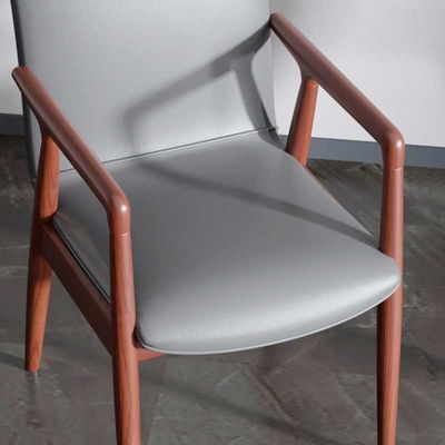 Piernas de madera Muebles clásicos sillas de oficina para salas de conferencias en edificios de oficinas