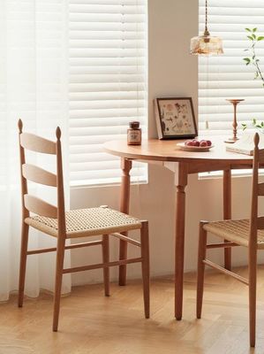 Burlywood W44*D48.5*H90CM Diseño Vintage Único Silla de comedor de madera sólida con asiento de cordón de papel tejido a mano