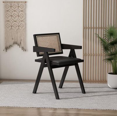 Silla de espuma de PU/tejido de madera maciza de ratan apoyabrazos Silla de comedor con asiento de caña tapizado y NO diseño plegado