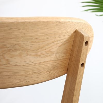 Silla de comedor de madera maciza W44*D49*H80CM Madera de roble para diseño simple nórdico en un restaurante familiar pequeño