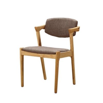 NC/PU Finish de pintura de madera sólida silla de comedor de cuero para restaurante duradero