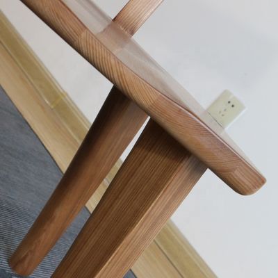 Moderno negro de color nuez Madera nórdica Europa lujosa silla de comedor dentro del límite de peso 150kg Embalaje de correo Y