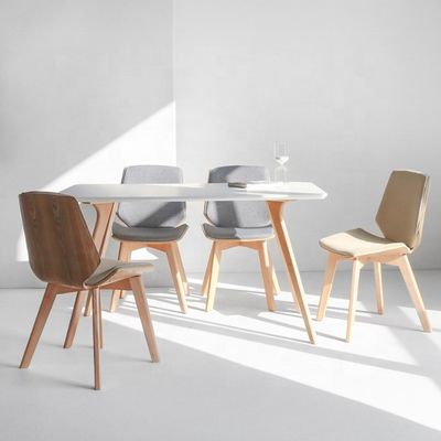 Práctica silla de comedor de muebles para el hogar con patas de madera maciza y tejido personalizado