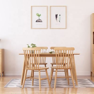 Capacidad de peso de 400 kg Silla Windsor hecha de madera sólida de haya para una experiencia de comedor elegante y duradera