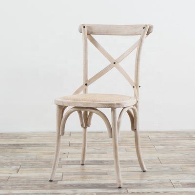 Elegante diseño helado color de madera apilable cruz de espalda silla de comedor vintage para madera