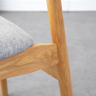 Sin apoyabrazos silla de madera de haya sólida silla de comedor para muebles de comedor de lujo
