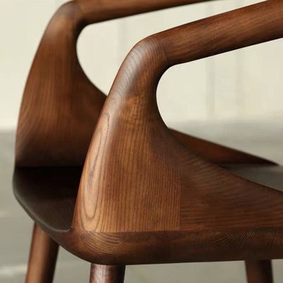 Silla de comedor de lujo de nuez negra silla de madera maciza silla de espalda moderna silla de comedor nórdica de ocio para una experiencia gastronómica elegante