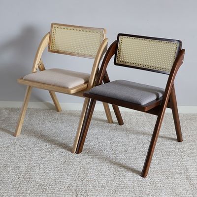 Silla plegable de madera para restaurantes sillas de comedor duraderas de ratán de color natural / nuez